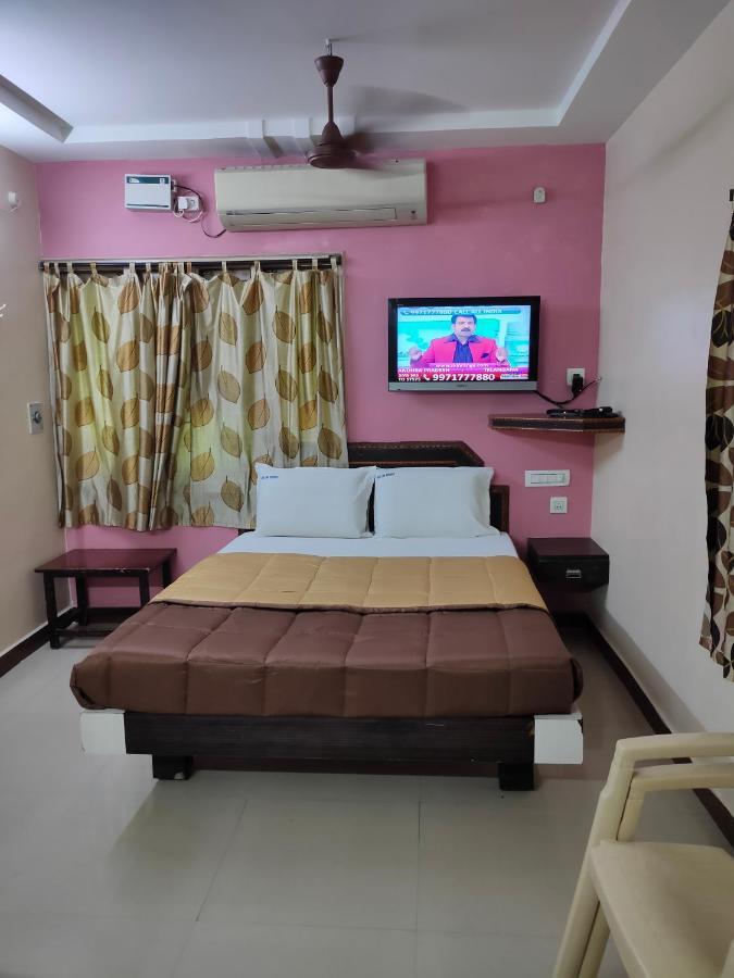 Hotel Dkr Residency Tirupati Dış mekan fotoğraf