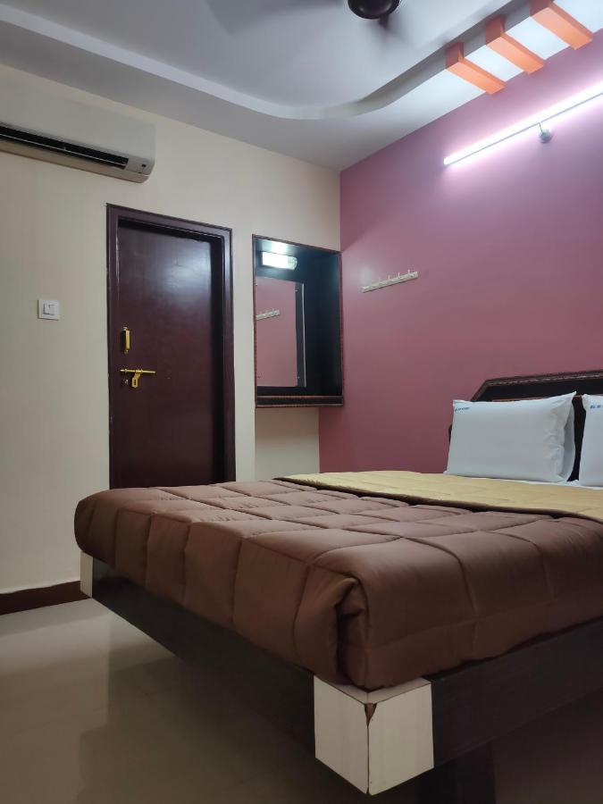 Hotel Dkr Residency Tirupati Dış mekan fotoğraf