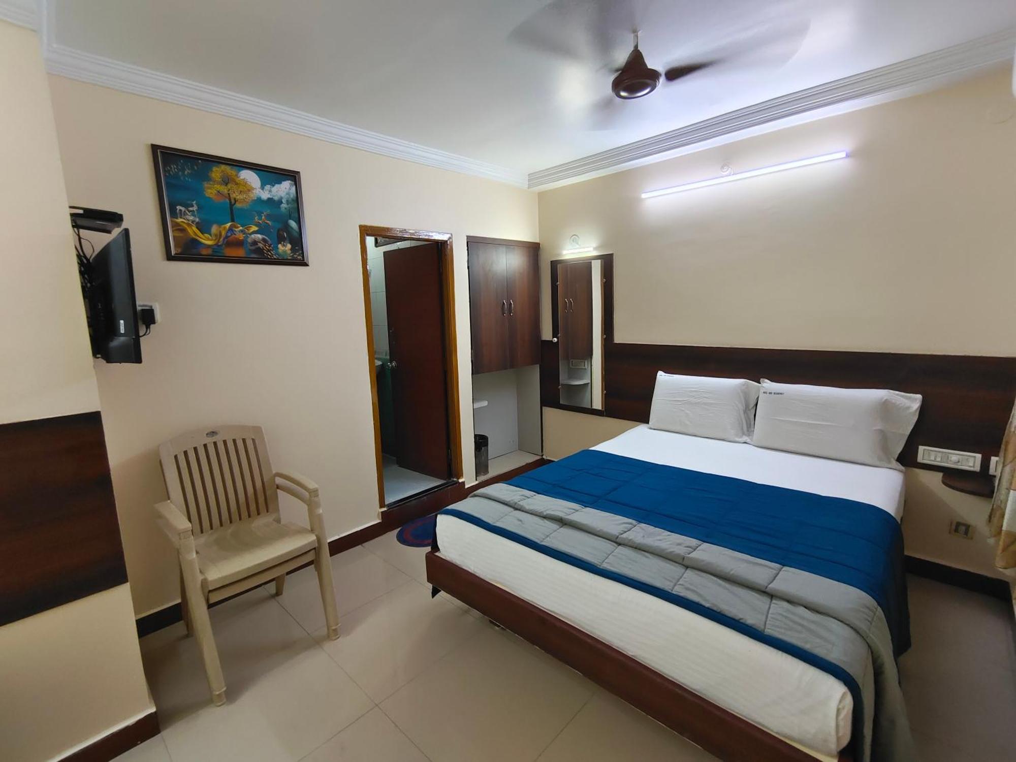 Hotel Dkr Residency Tirupati Dış mekan fotoğraf