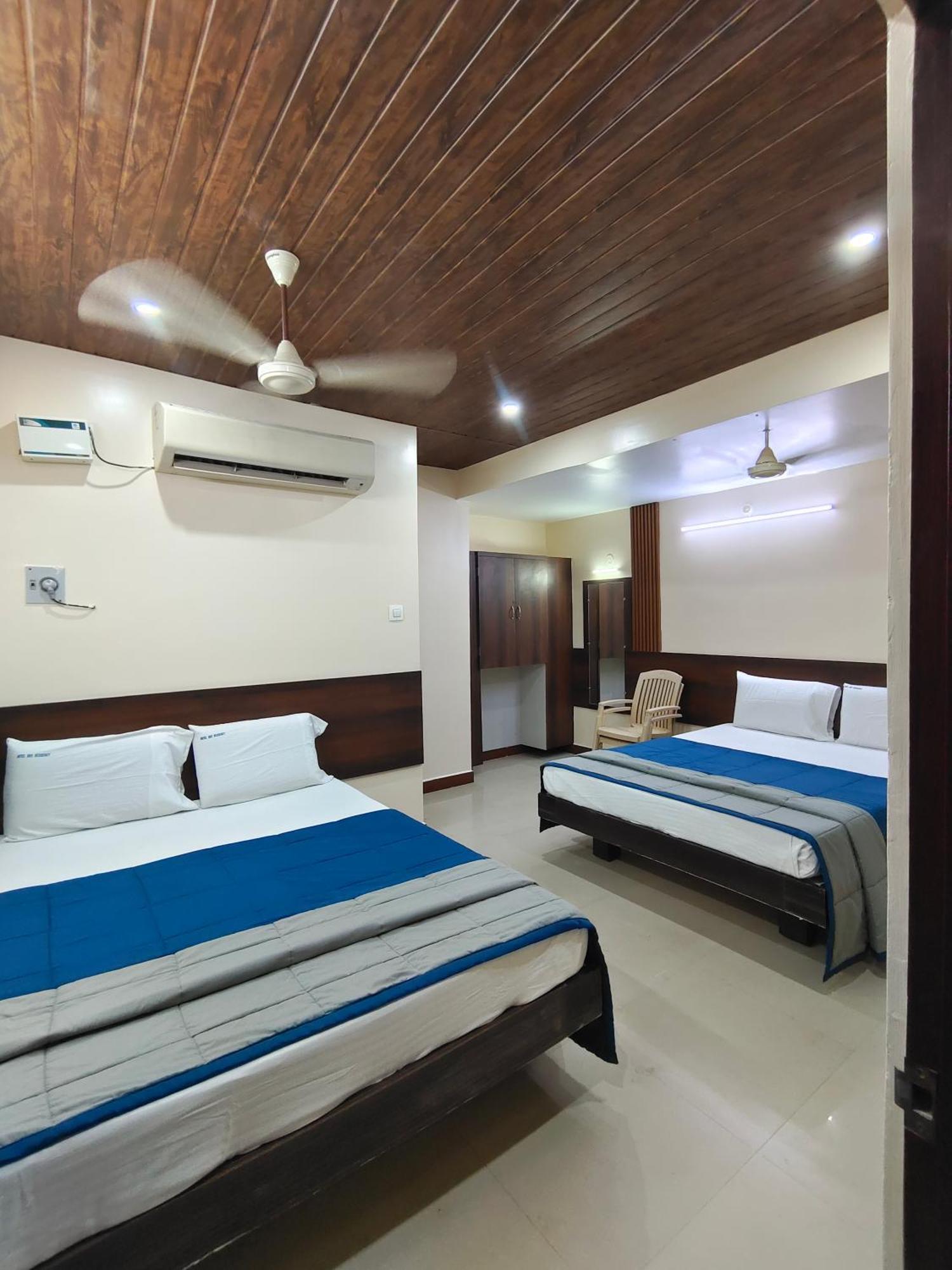 Hotel Dkr Residency Tirupati Dış mekan fotoğraf